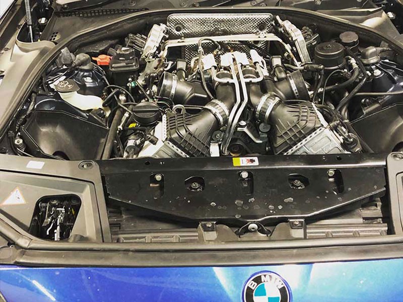 BMW-Engine.jpg